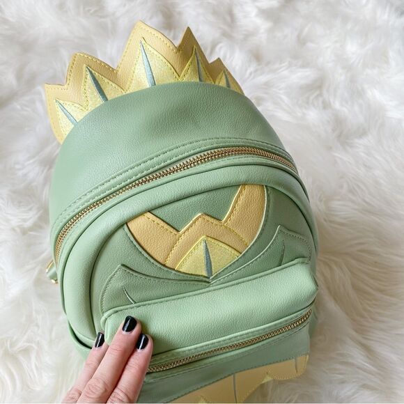 Disney Princess & the Frog Tiana Dress Backpack 🐸 - Picture 4 of 5